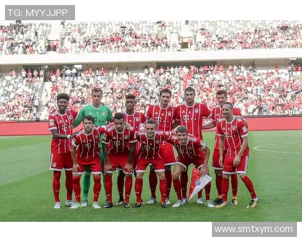 从年轻到成熟 足球巨星成长轨迹与巅峰对比分析