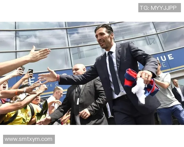 2018年足球巨星转会盘点：重磅交易引领新赛季风潮